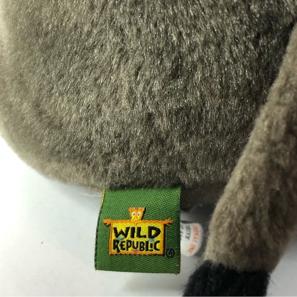 Wild Republic 14 inch Grey Elephant Realistic Stuffed Animal Plush 2012 - Picture 5 of 5